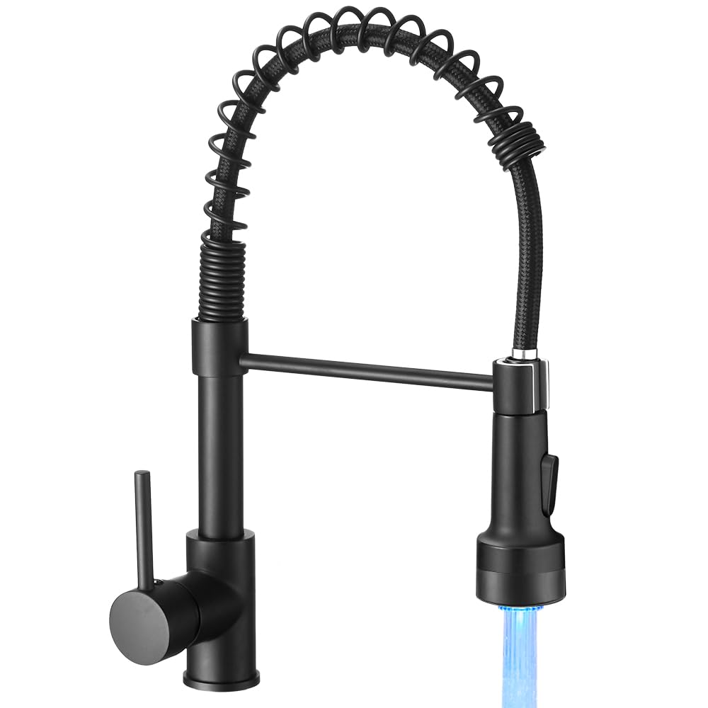 Kitchen Sink Faucet with Single-Handle Control