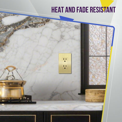 15A Decorator Outlet with Screwless Wall Plate