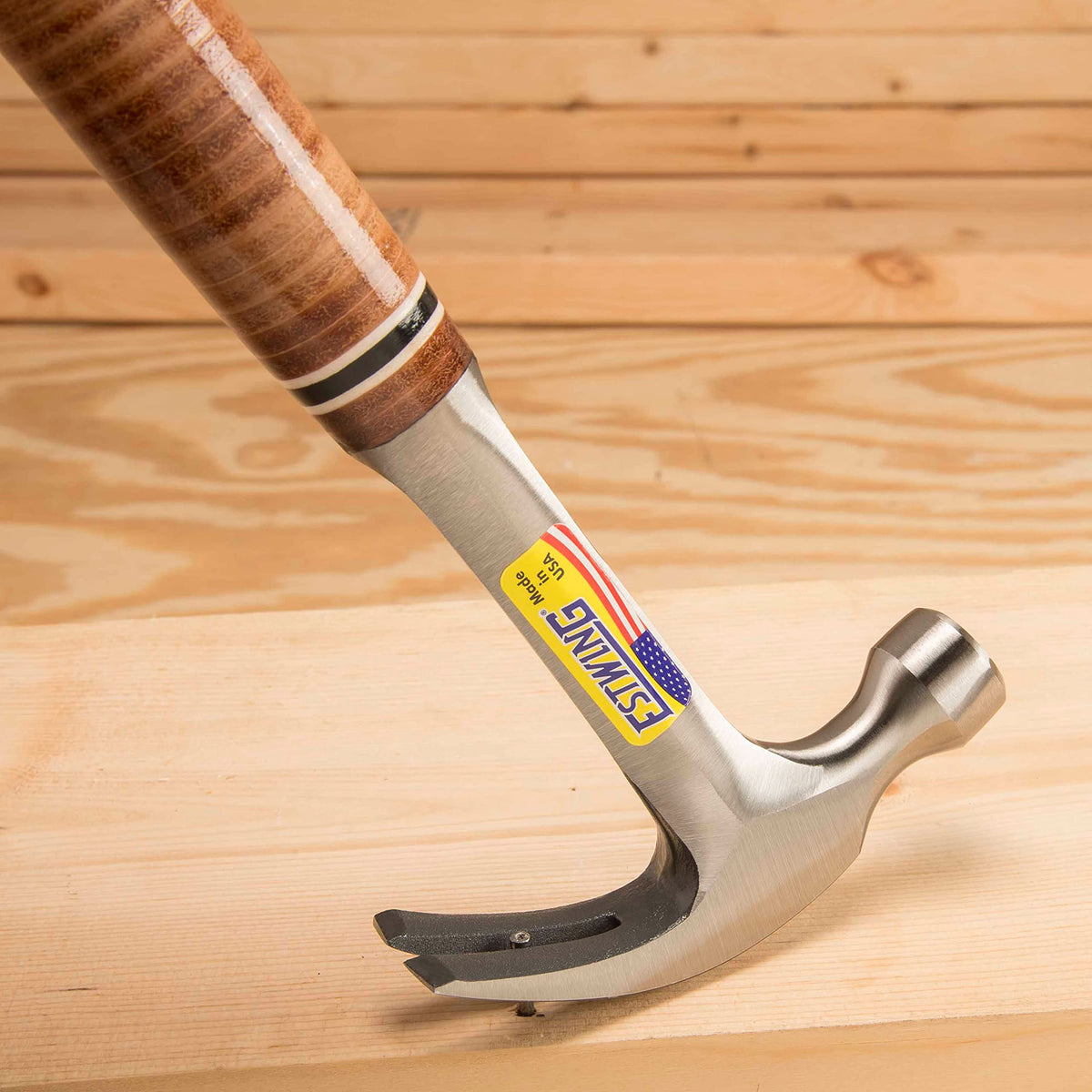 Forged Claw Hammer – One-Piece Steel & Leather Grip